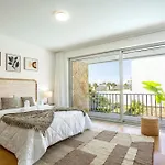 Casa de Férias Stylish 3-bedroom Haven With A Private Pool Albufeira