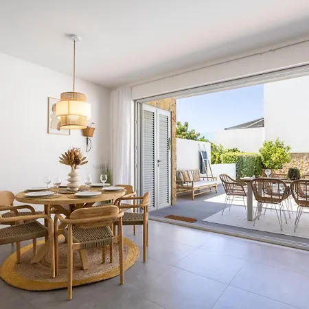 Ferienhaus Stylish 3-bedroom Haven With A Private Pool Albufeira