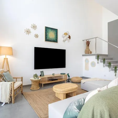 Holiday home Stylish 3-bedroom Haven With A Private Pool Albufeira