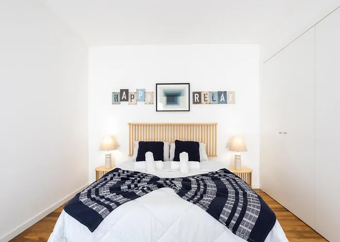 Stylish 3-bedroom Haven With A Private Pool Prázdninový dům *