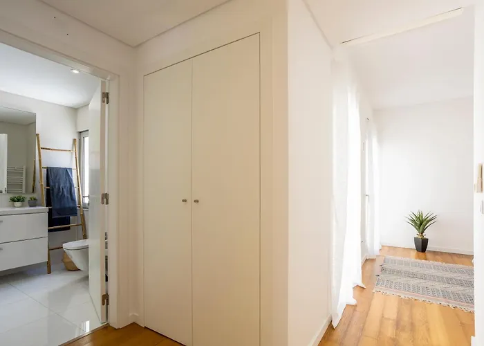 Stylish 3-bedroom Haven With A Private Pool Prázdninový dům Albufeira